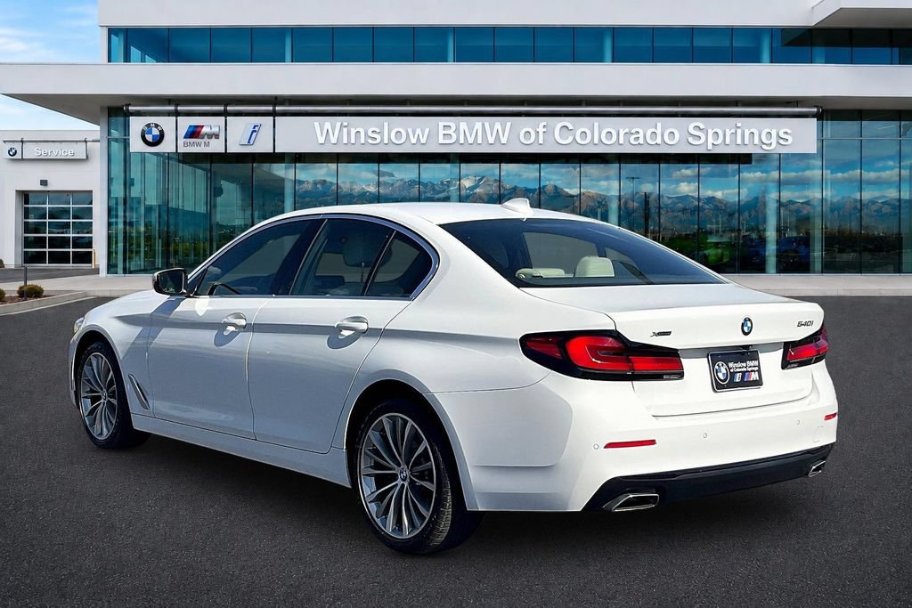 Used 2023 BMW 540i xDrive w/ Convenience Package AWD/4WD image 4