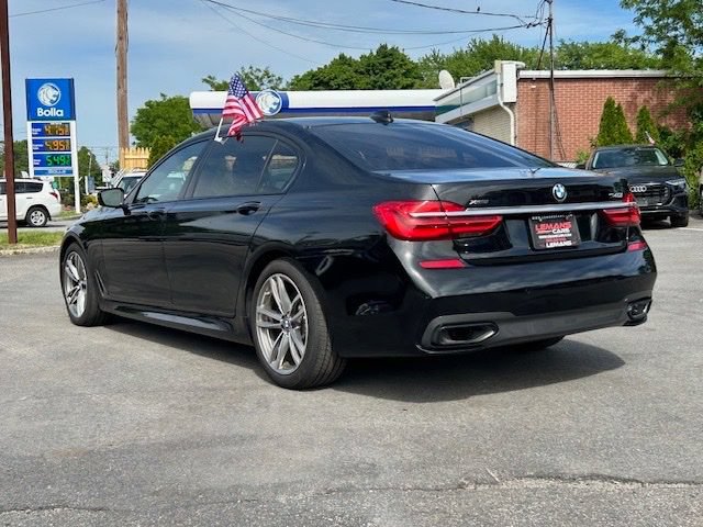 Used 2019 BMW 740i xDrive w/ M Sport Package AWD/4WD image 7