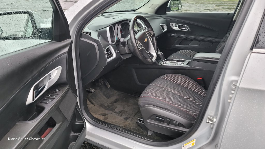 Used 2017 Chevrolet Equinox LT w/ Convenience Package FWD image 18