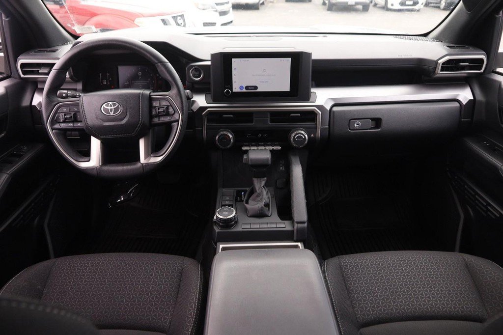 Certified 2025 Toyota 4Runner SR5 AWD/4WD image 13