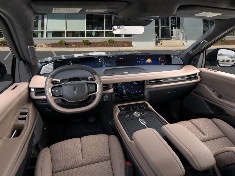 New 2026 Lincoln Navigator L Black Label AWD/4WD image 9