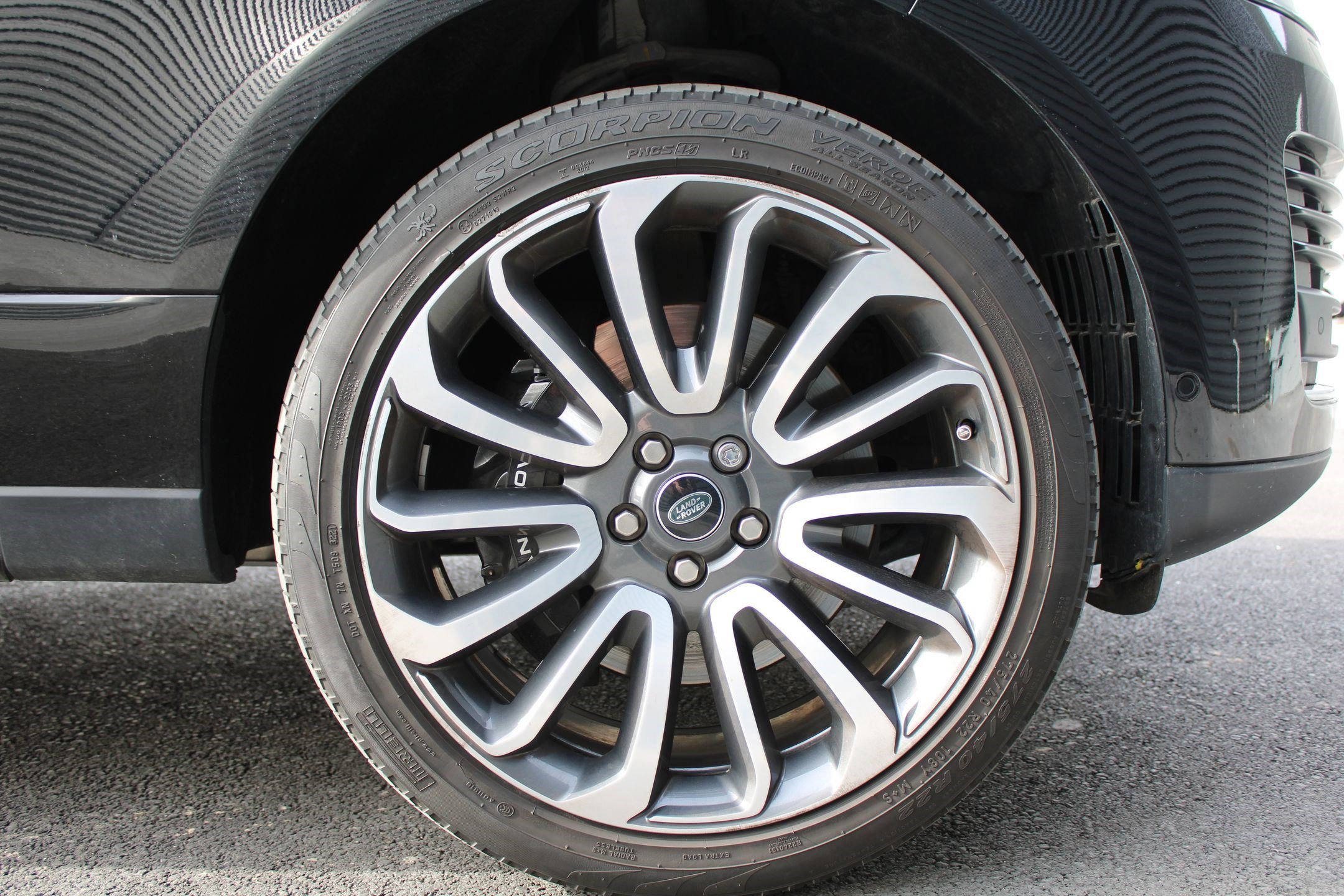 Used 2022 Land Rover Range Rover Westminster Edition image 31