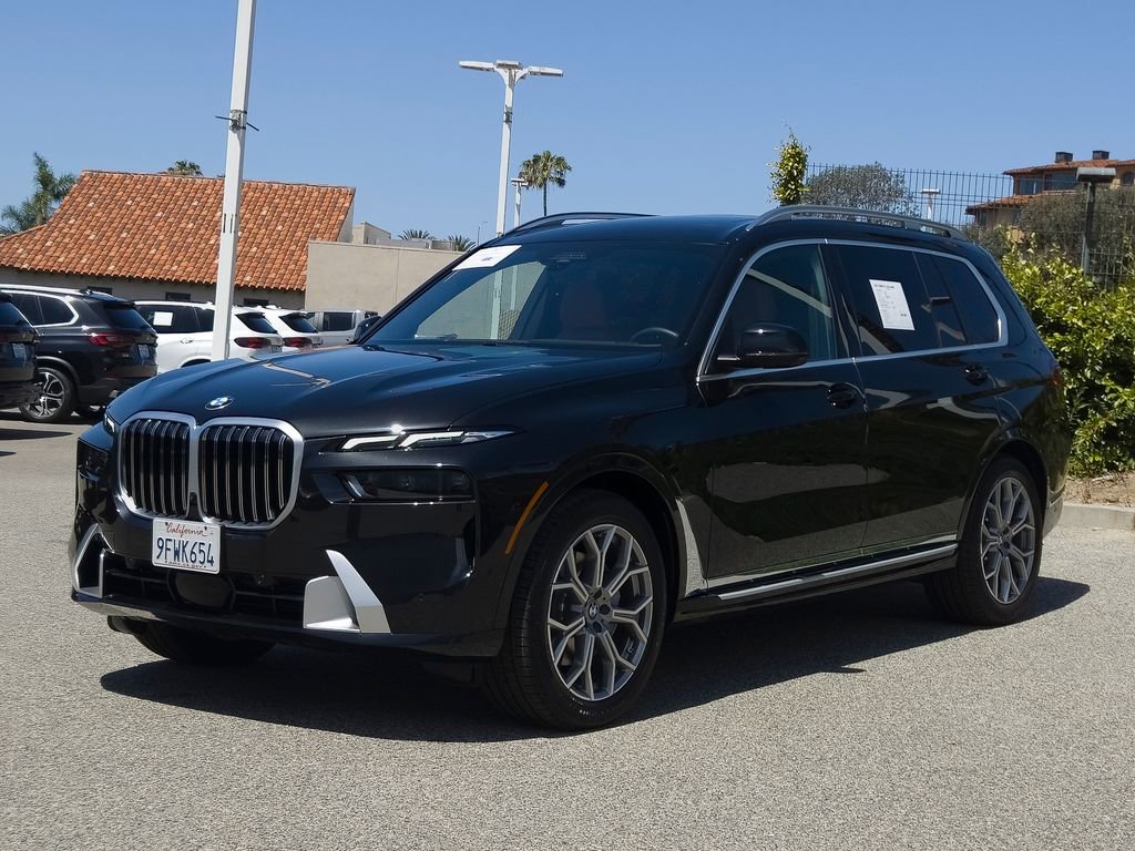 Certified 2023 BMW X7 xDrive40i w/ Executive Package AWD/4WD image 2
