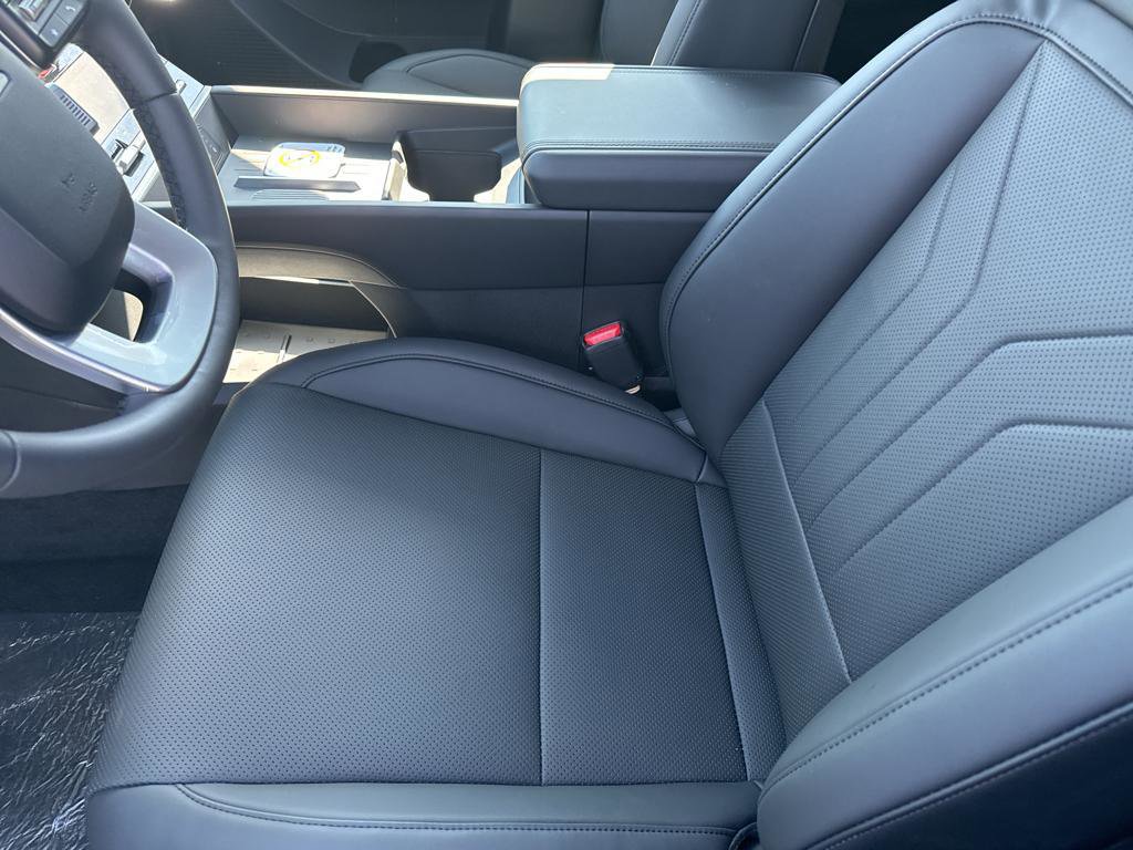 New 2025 Hyundai Santa Fe SEL AWD/4WD image 14