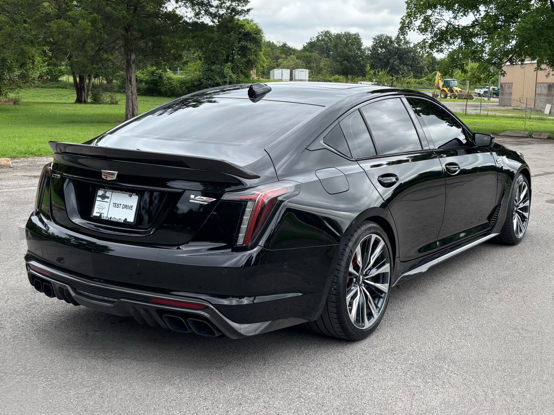 Used 2024 Cadillac CT5 V Blackwing w/ Carbon Fiber Package 2 RWD image 3