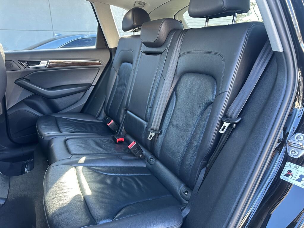 Used 2016 Audi Q5 2.0T Premium w/ Audi MMI Navigation Plus image 19