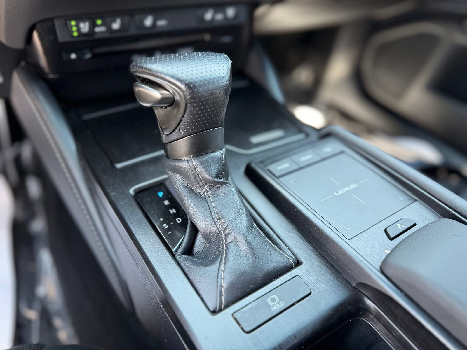 Used 2020 Lexus ES 350 F Sport w/ Accessory Package 2 FWD image 25