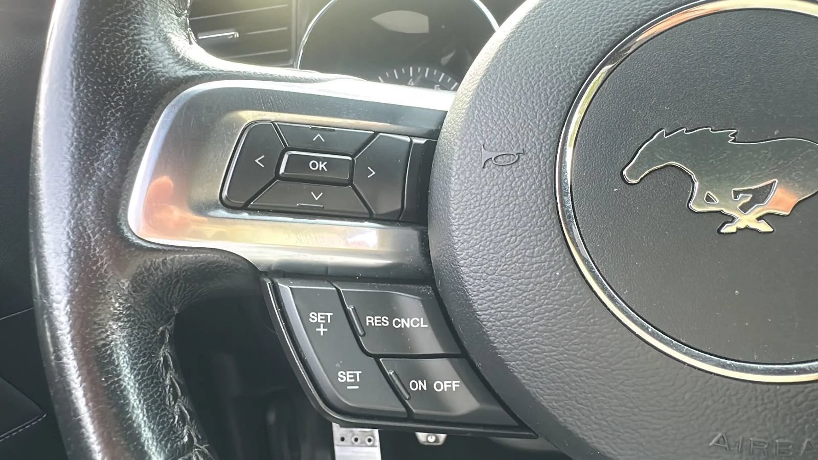 Used 2016 Ford Mustang GT RWD image 27
