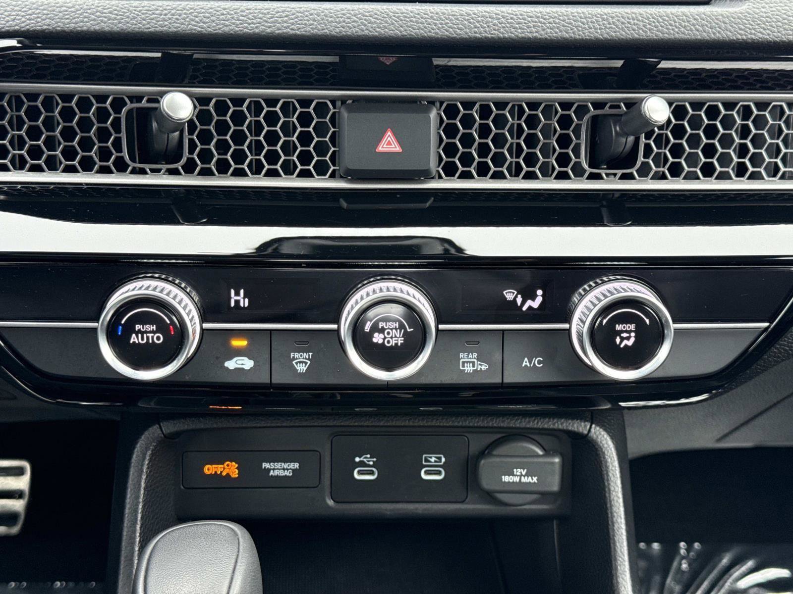 Used 2025 Honda Civic Sport image 5