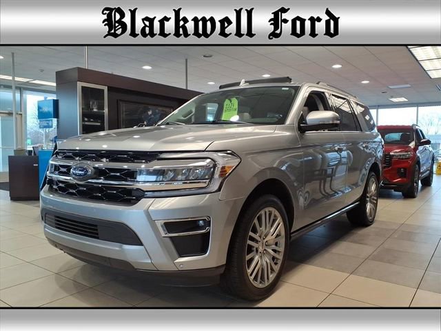 Used 2024 Ford Expedition Limited image 31