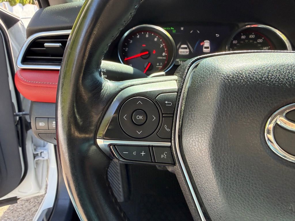 Used 2018 Toyota Camry XSE FWD image 28