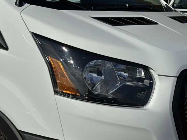 New 2026 Ford Transit 250 148 Medium Roof w/ Load Area Protection Package image 7