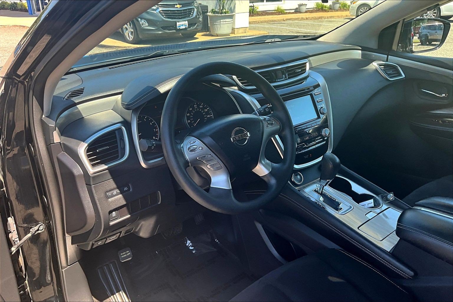 Used 2015 Nissan Murano S AWD/4WD image 13