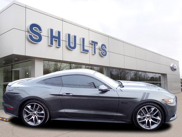 Used 2015 Ford Mustang GT Premium image 4