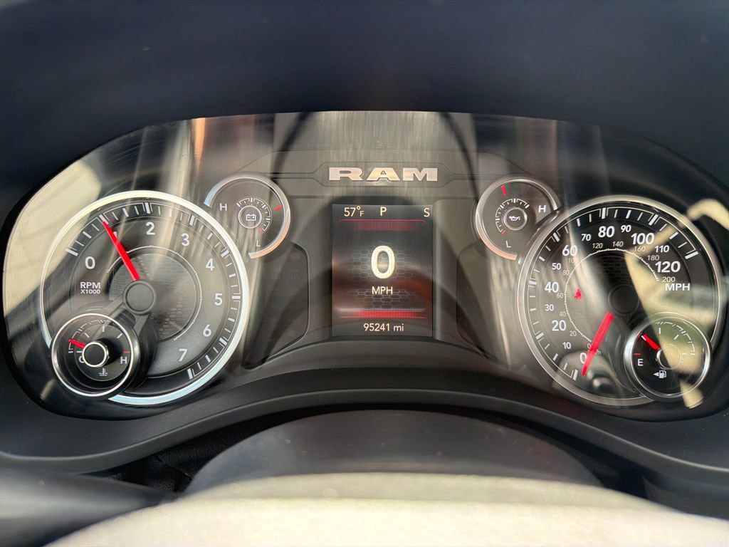 Used 2021 RAM 1500 Big Horn AWD/4WD image 16
