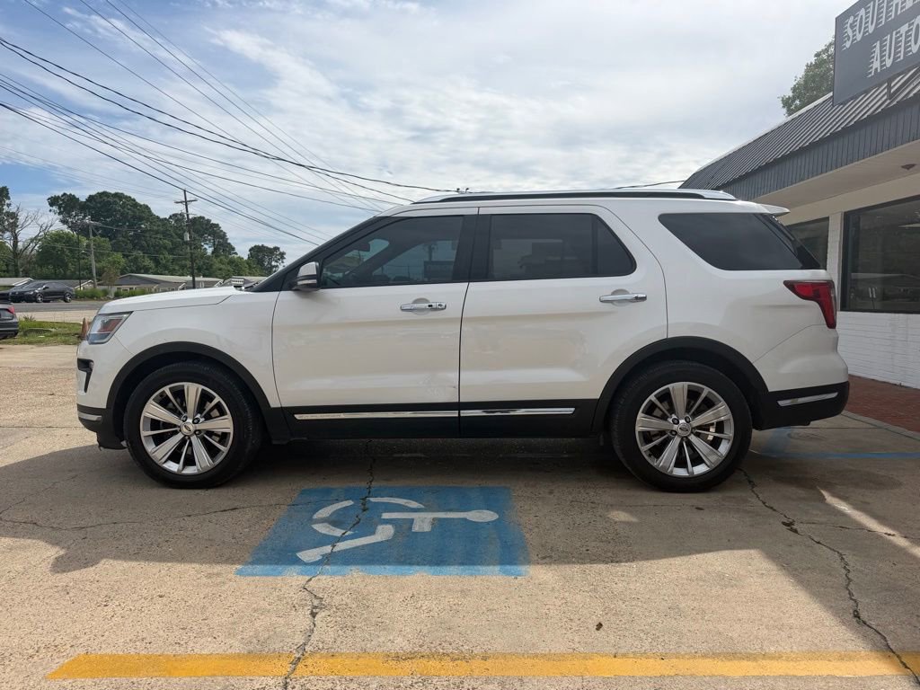 Used 2019 Ford Explorer Limited w/ Ford Safe & Smart Package FWD image 5