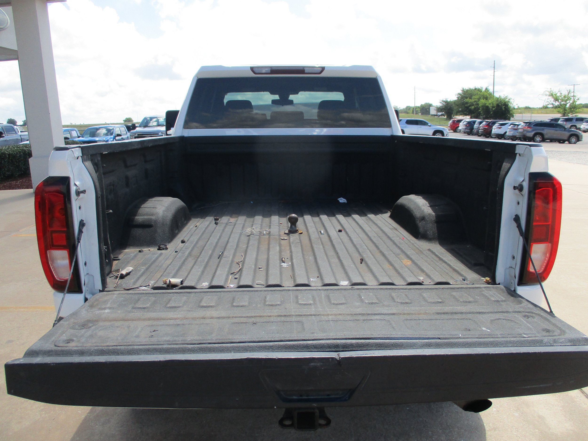 Used 2022 GMC Sierra 2500 Pro w/ Convenience Package AWD/4WD image 12