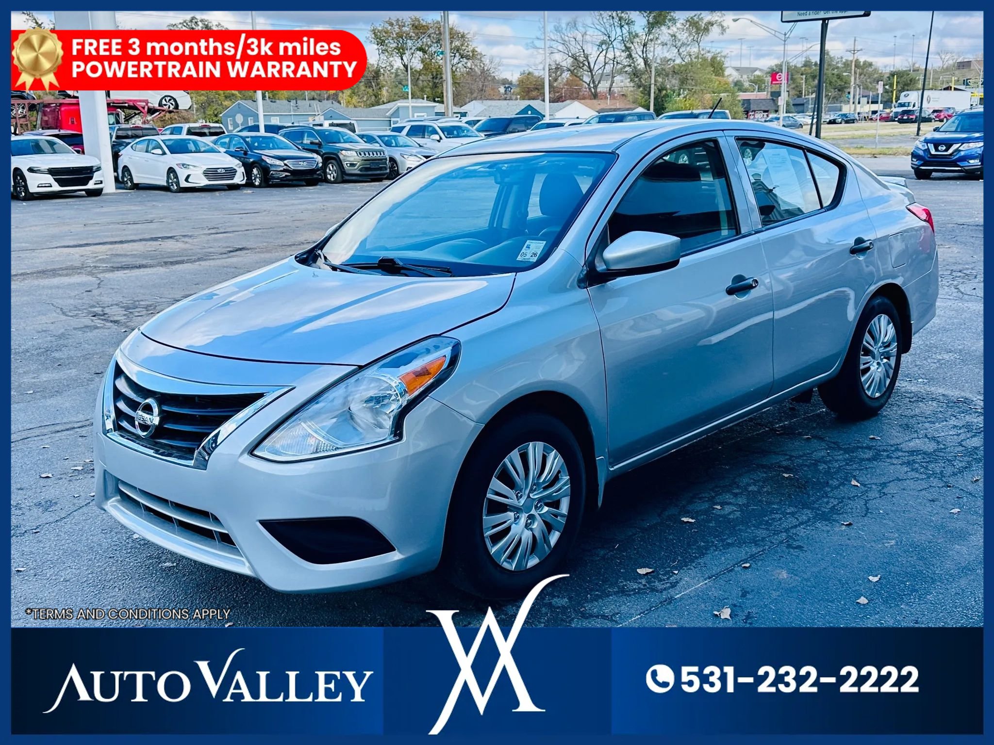 Used 2019 Nissan Versa S Plus FWD image 3