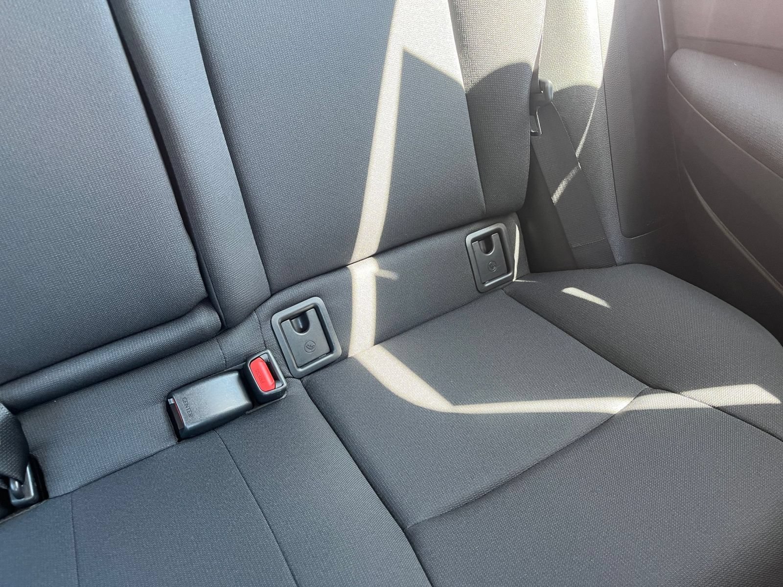 Used 2025 Toyota Corolla LE FWD image 37