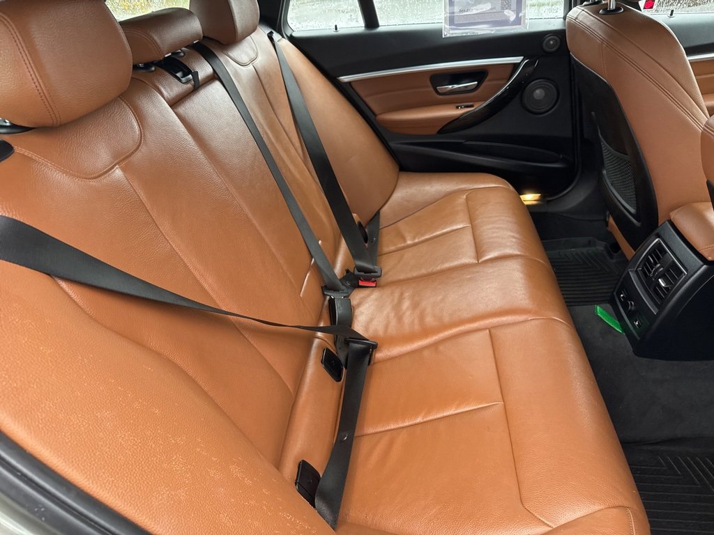 Used 2017 BMW 330i xDrive Wagon w/ Premium Package image 22
