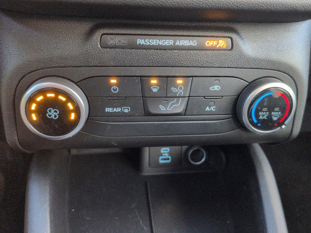 Used 2023 Ford Escape Base image 11