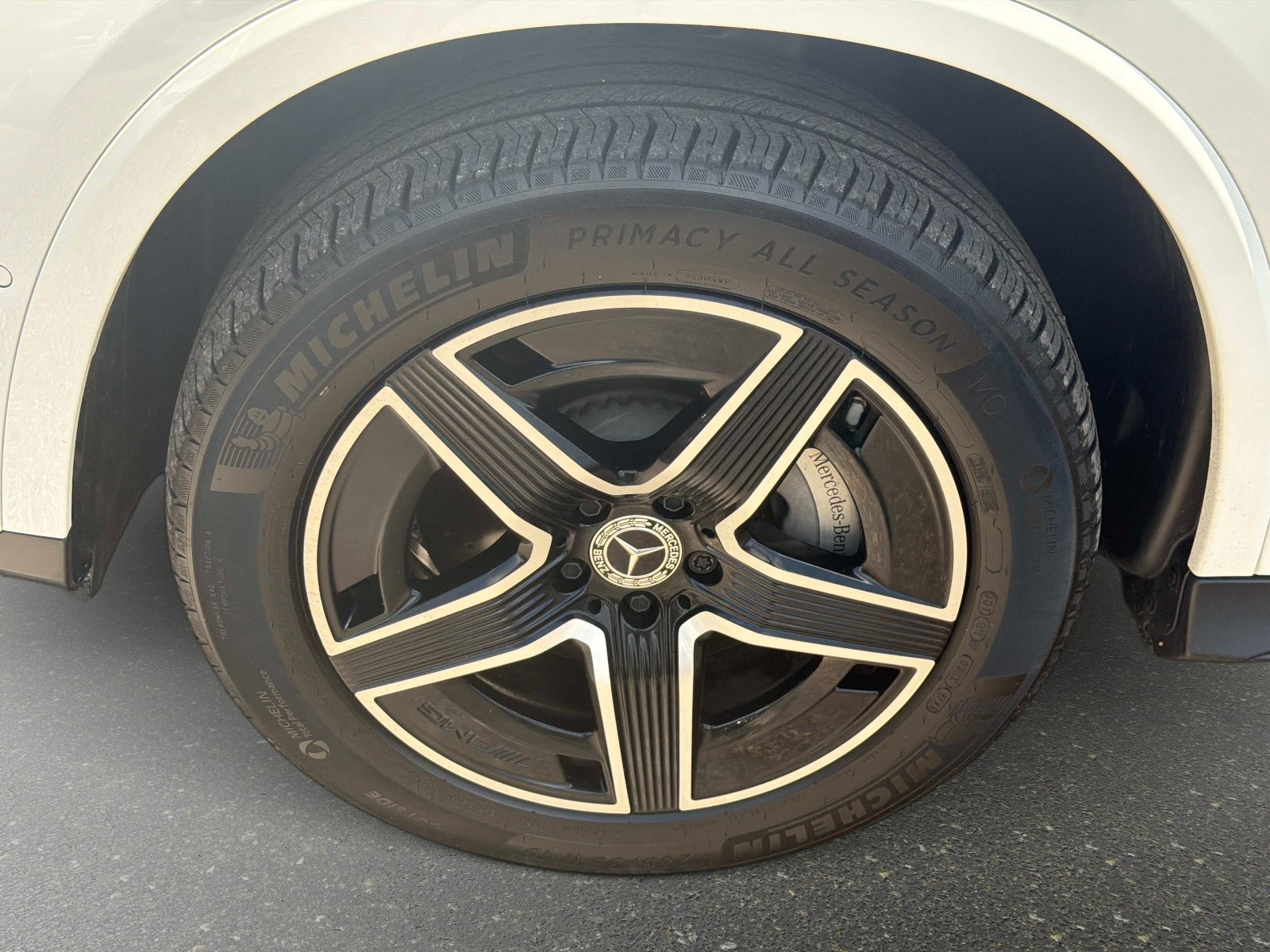 Certified 2024 Mercedes-Benz GLC 300 image 10