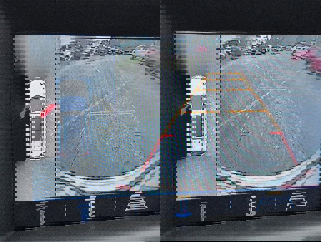 Used 2018 GMC Terrain Denali w/ Advanced Safety Package image 20