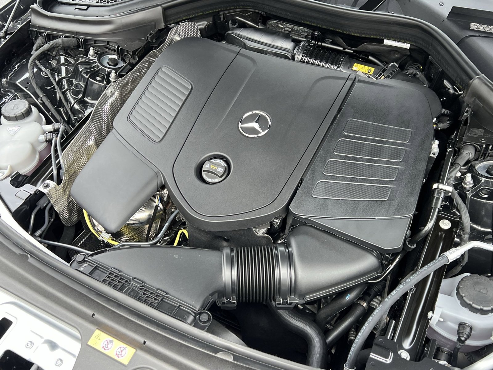 New 2026 Mercedes-Benz GLC 300 4MATIC image 27