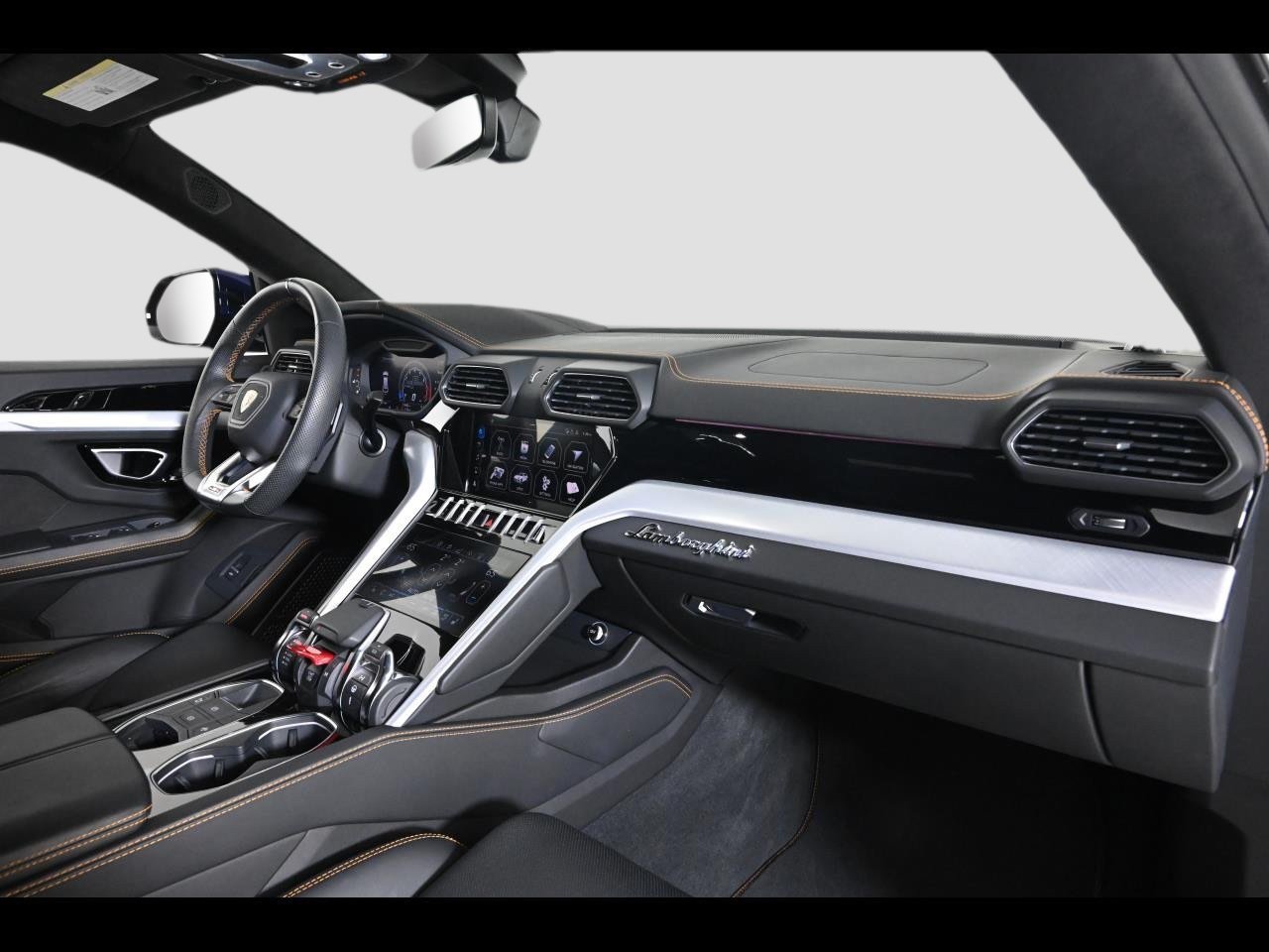 Used 2020 Lamborghini Urus AWD/4WD image 15