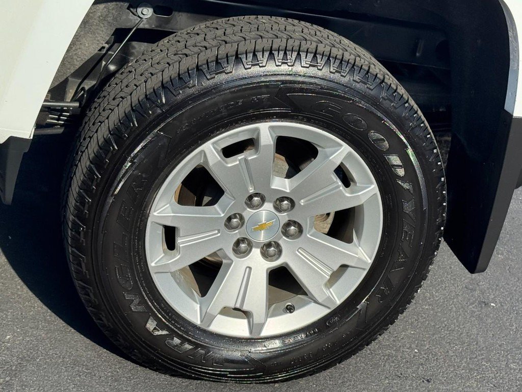 Used 2018 Chevrolet Colorado LT w/ LT Convenience Package AWD/4WD image 10