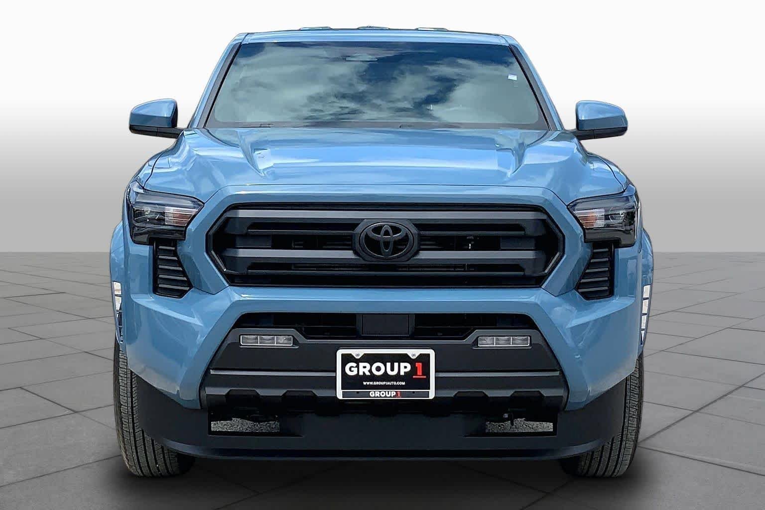 Used 2026 Toyota Tacoma SR5 AWD/4WD image 4
