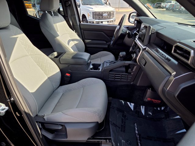 Used 2025 Toyota Tacoma SR5 RWD image 17