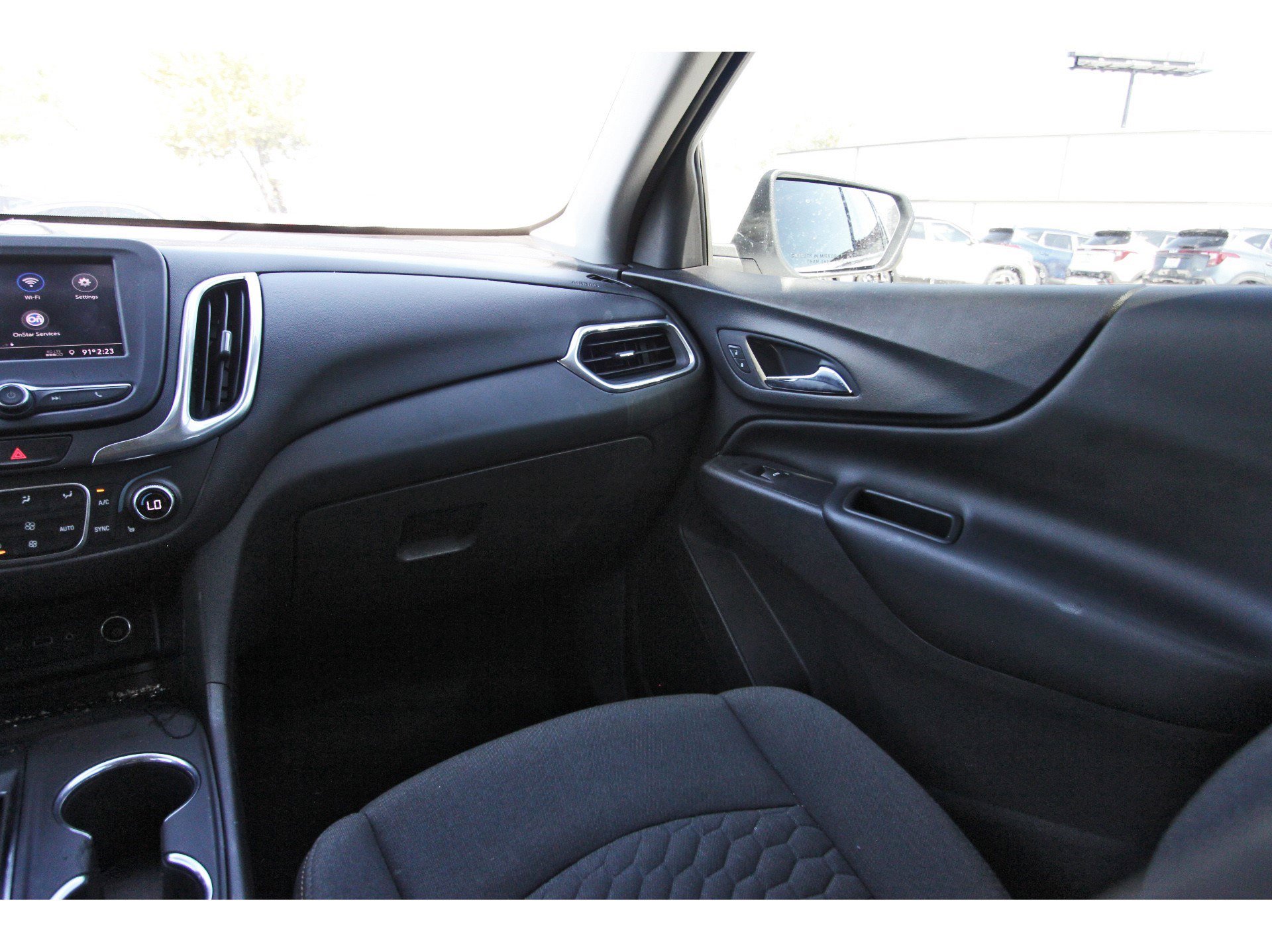 Used 2020 Chevrolet Equinox LT image 12