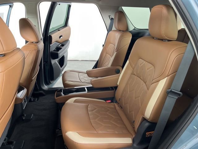 New 2026 Nissan Pathfinder Platinum FWD image 44