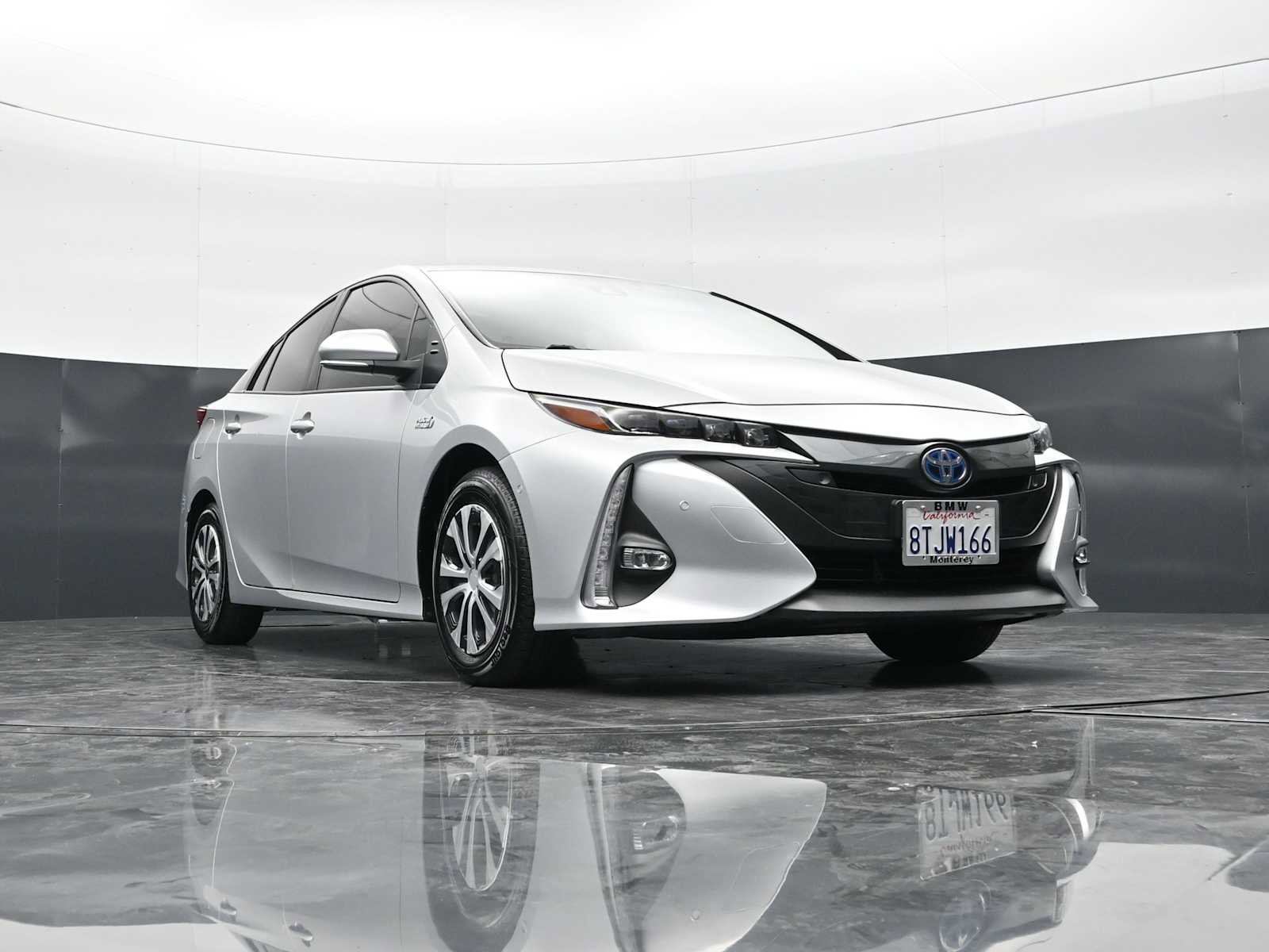 Used 2021 Toyota Prius Prime Limited image 26
