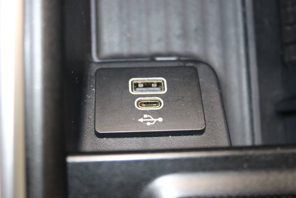 Used 2025 Ford Expedition Platinum AWD/4WD image 61