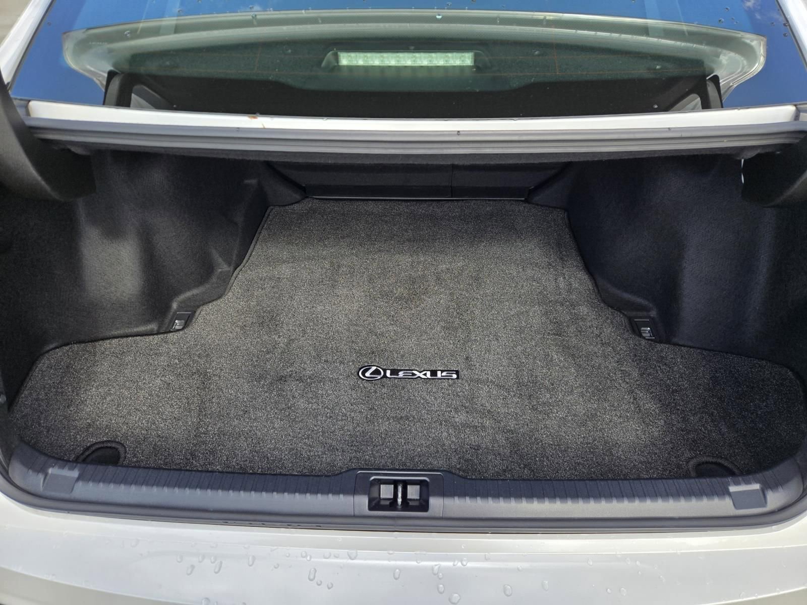 Used 2023 Lexus IS 300 w/ Premium Package RWD image 26