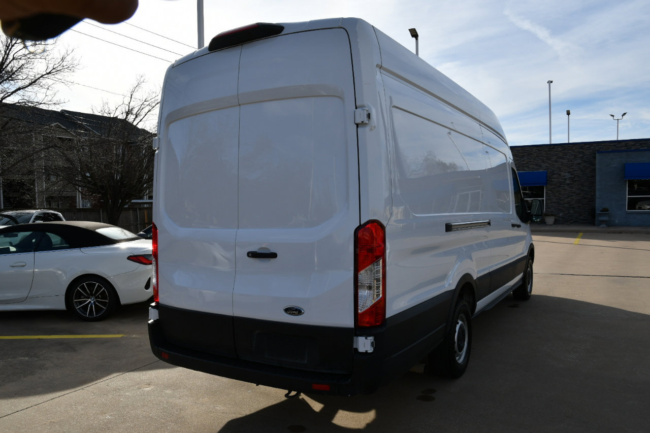 Used 2023 Ford Transit 250 148 High Roof Extended image 5