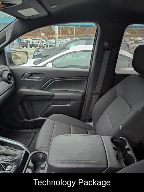 Used 2023 Chevrolet Colorado Trail Boss w/ Technology Package image 5