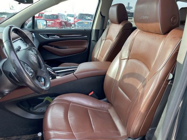 Used 2018 Buick Enclave Avenir w/ Avenir Technology Package image 18