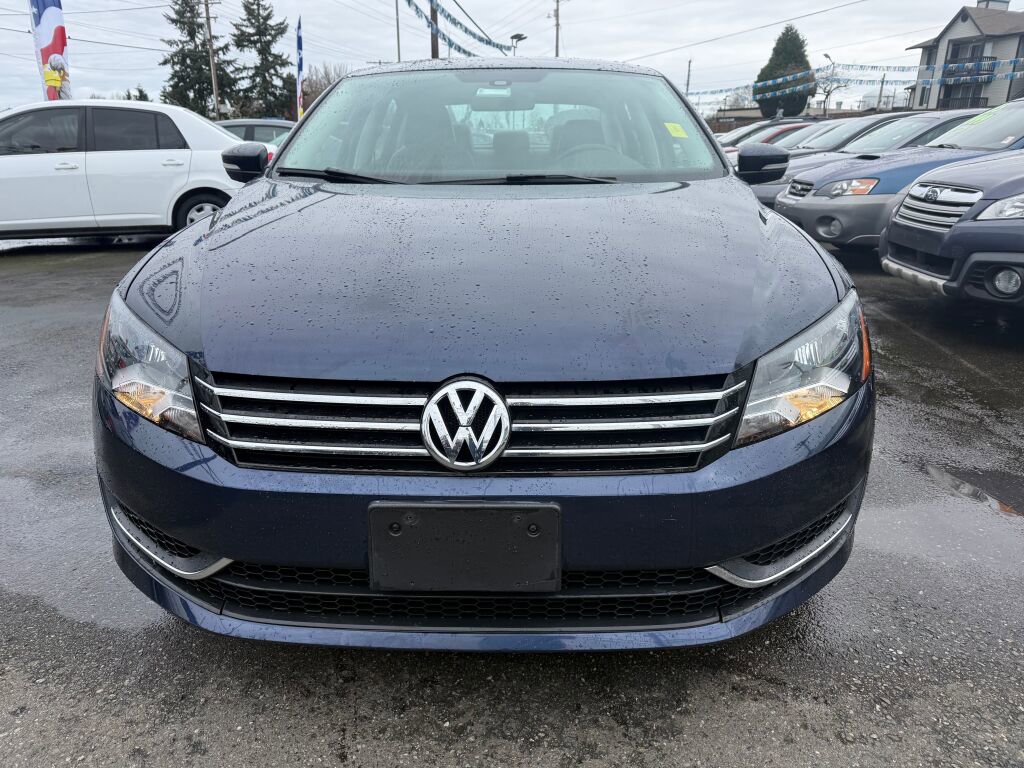 Used 2014 Volkswagen Passat 1.8T S image 2