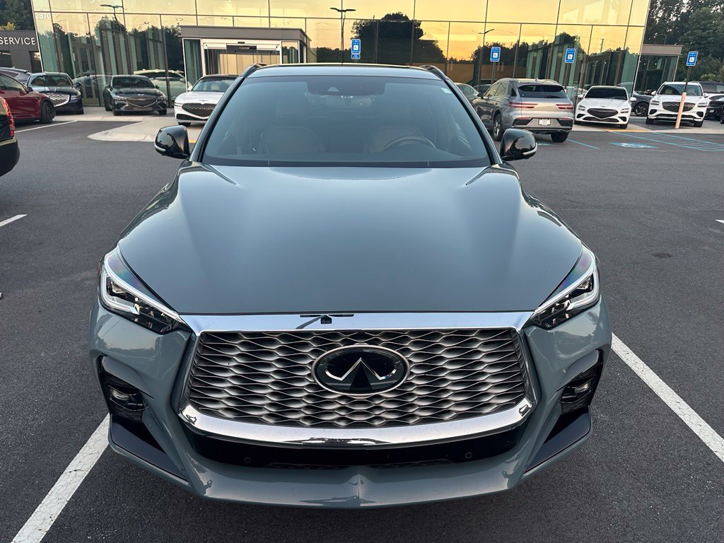 Used 2022 INFINITI QX55 Essential w/ Proassist Package AWD/4WD image 2