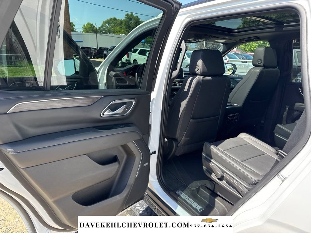 Used 2023 Chevrolet Tahoe Z71 w/ Luxury Package AWD/4WD image 23