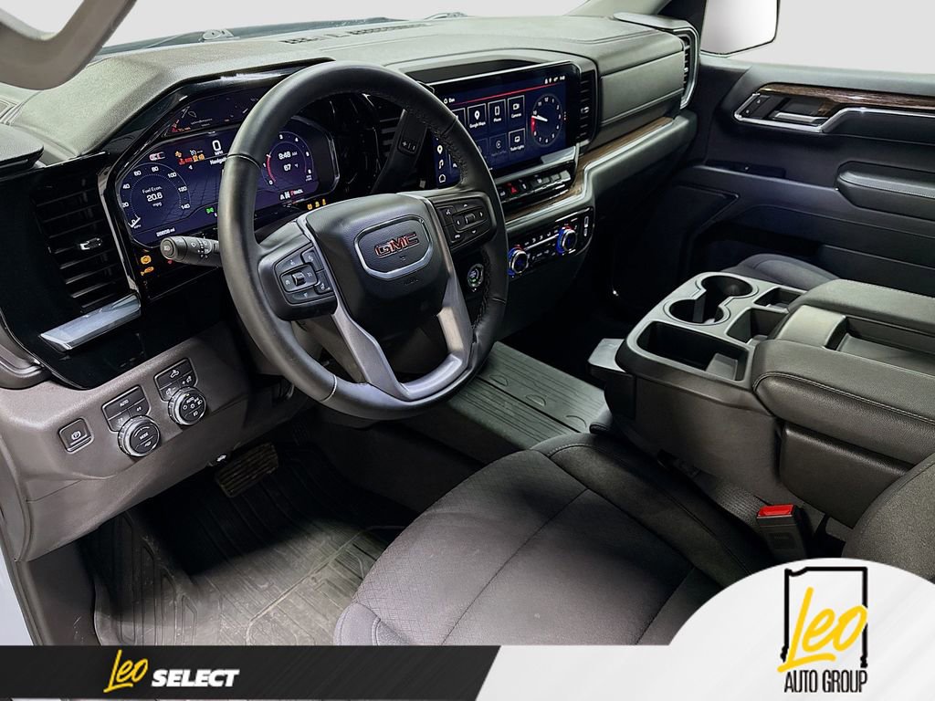 Used 2024 GMC Sierra 1500 Elevation AWD/4WD image 12