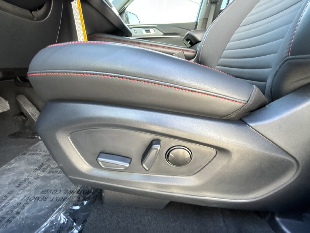 New 2026 Ford Explorer ST-Line w/ ST-Line Street Pack RWD image 14