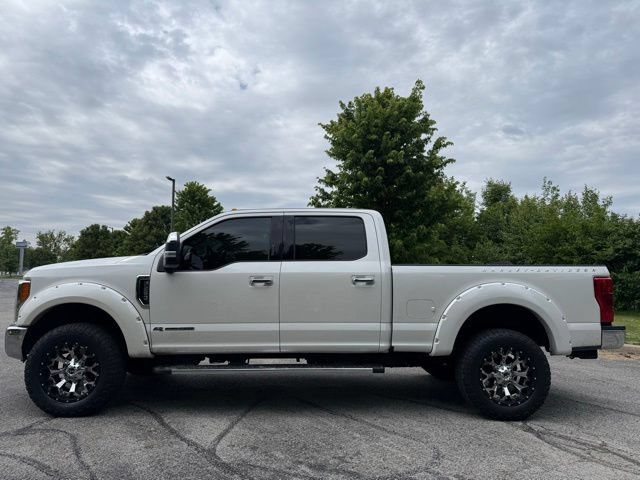 Used 2019 Ford F250 Lariat w/ Lariat Ultimate Package AWD/4WD image 3
