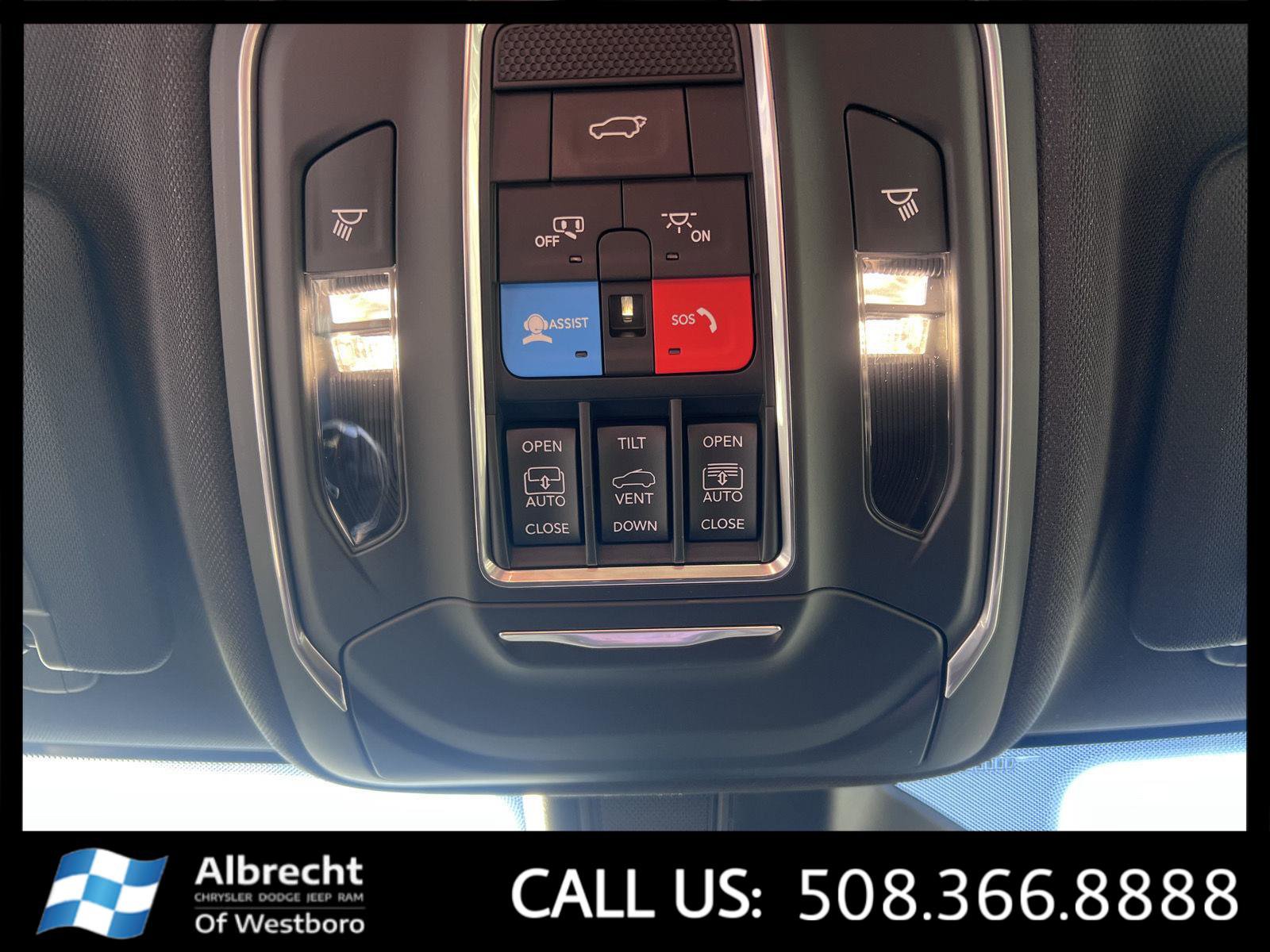 New 2025 Jeep Grand Cherokee Limited w/ Trailer Tow Package image 24