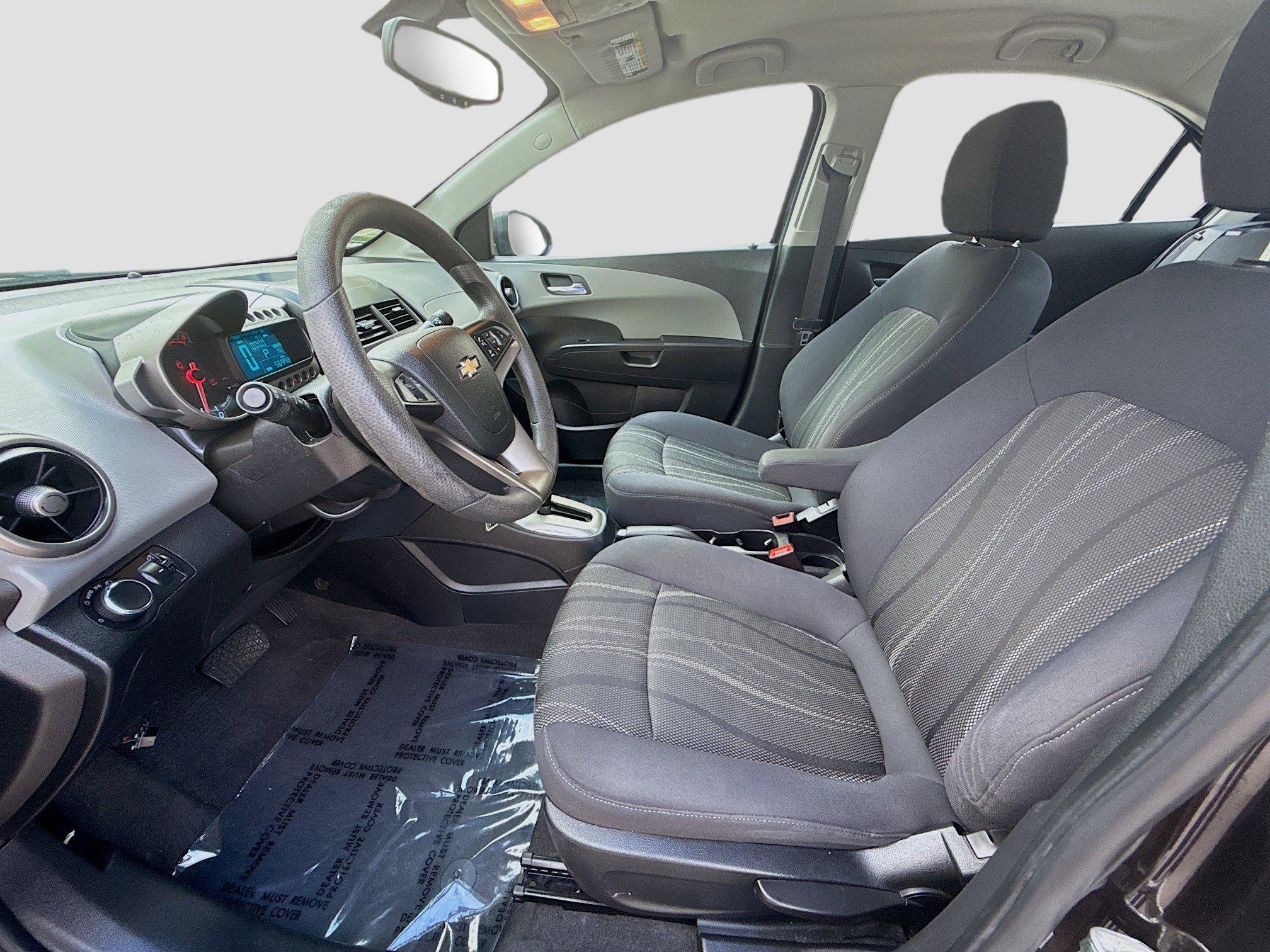 Used 2016 Chevrolet Sonic LT image 18