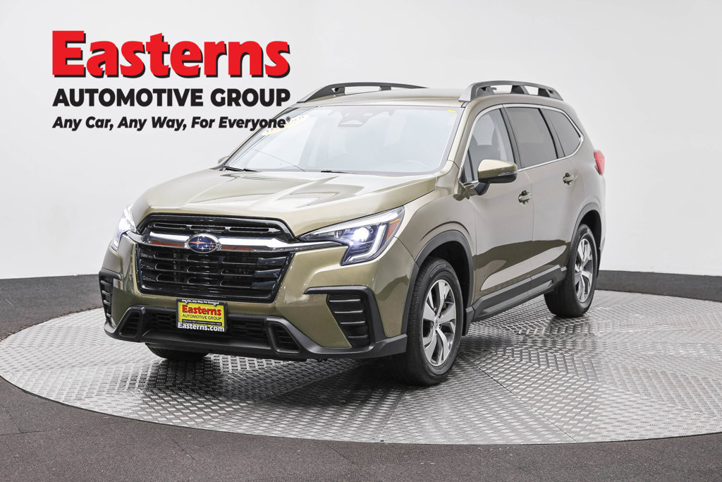 Used 2023 Subaru Ascent Premium w/ Convenience Package