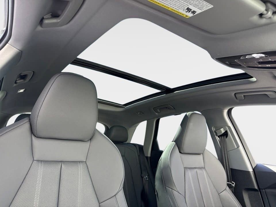 Certified 2025 Audi Q5 Premium w/ Premium Plus AWD/4WD image 11